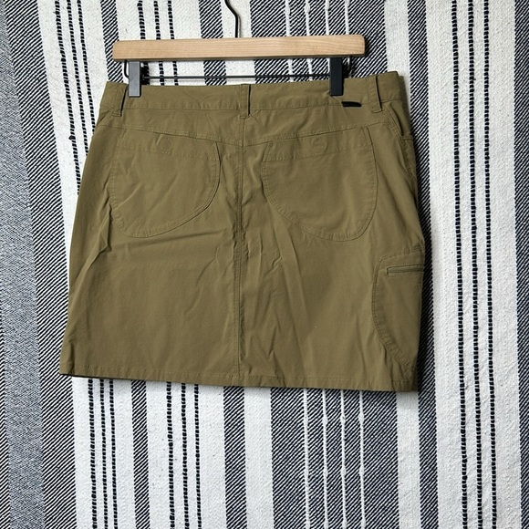 Patagonia Outdoor Skirt - Picture 3 of 3